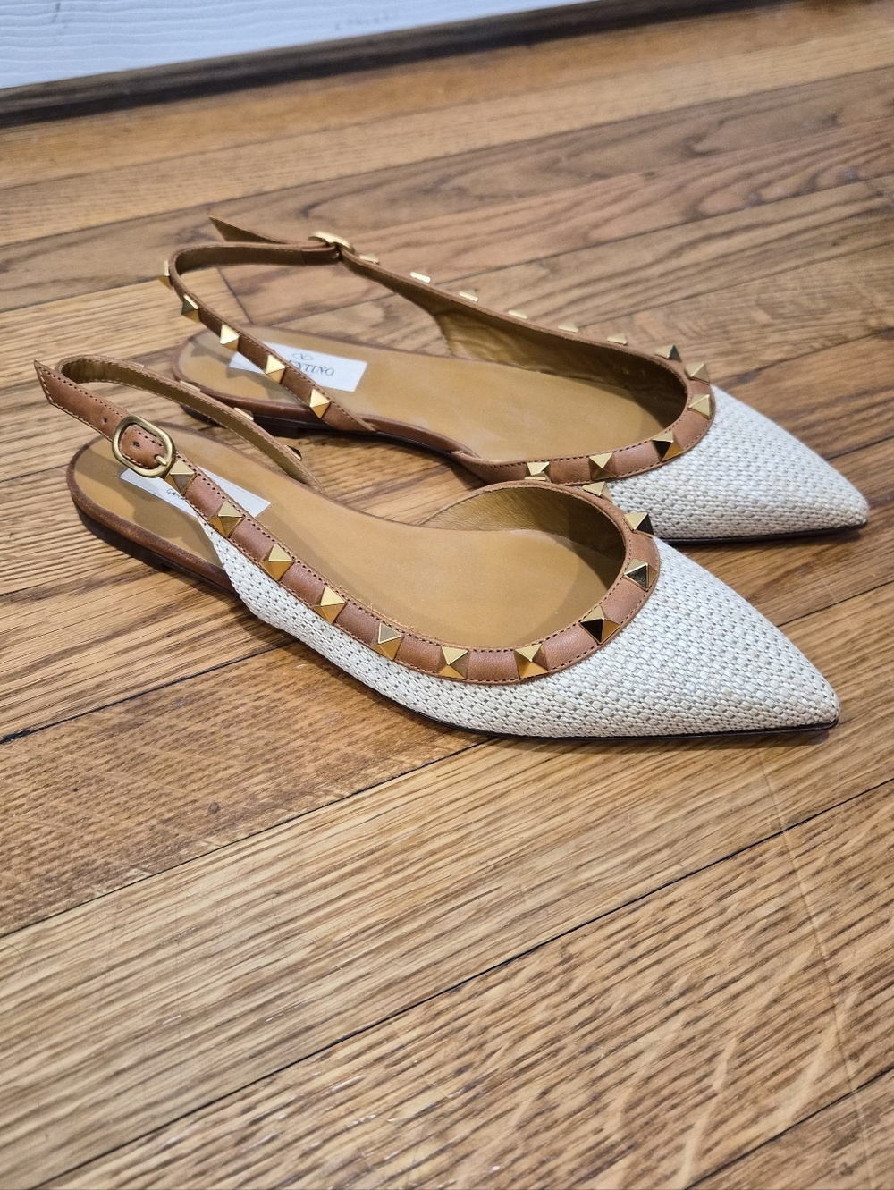 Valentino Garavani Rockstud Raffia Slingback Flats Nude Tan Leather NIB Sz 36 - Picture 3 of 16